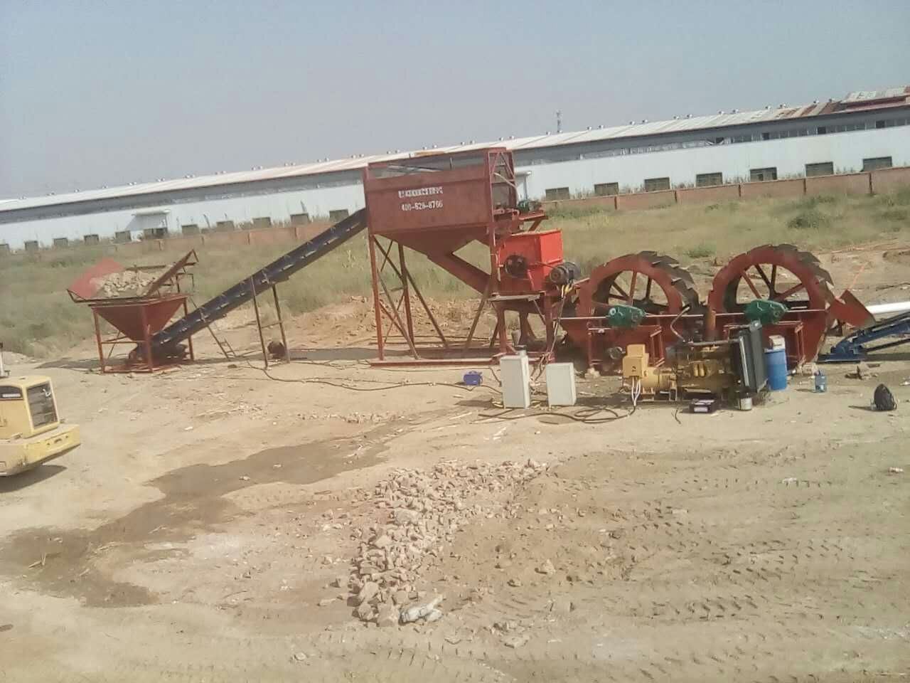 601750fc66d3a.jpg 破碎水洗設(shè)備現(xiàn)場.jpg